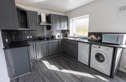 Carlisle House | Charming 2BR Maisonette in Carlisle Center