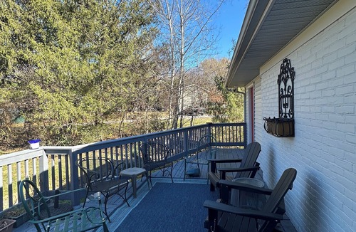 Harrisonburg House | Charming 3-bedroom Oasis in Harrisonburg