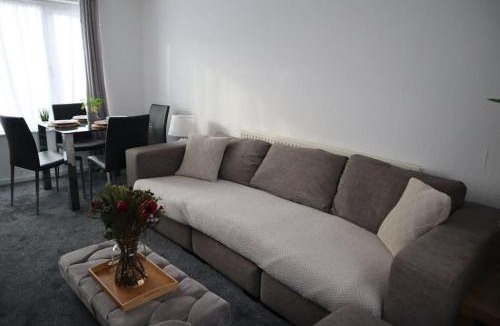Underhill House | Charming 3Bed Home in High Barnet