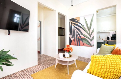 Miramar Apartment | Charming Boho 2 bedroom in Miramar - Back 2B