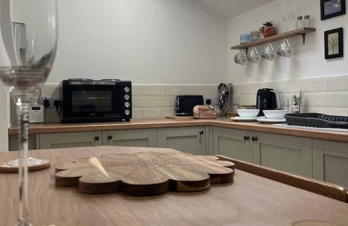 Pulham House | Charming converted Pigsty in the Heart of Dorset Countryside