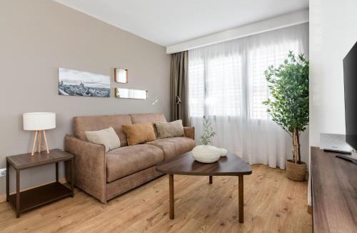 Castillejos Apartment | Charming Eurobuilding 2 Splendid Madrid - Apartamento para 4