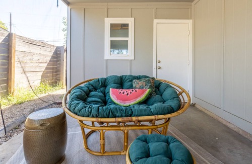 Galindo House | Charming S. ATX Oasis w/ Backyard & Retro Camper