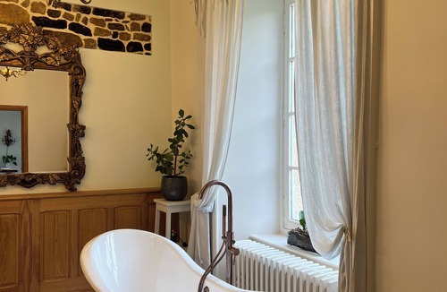 Les Billanges Other | Chateau des Egaux in south central France
