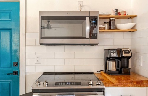 Redding House | Cheerful Three Bedroom Home with a Fireplace