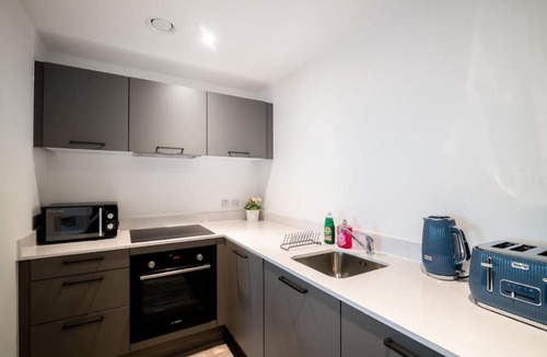Eccles Apartment | Chique Luxurious Stylish Two Bedroom Apartment