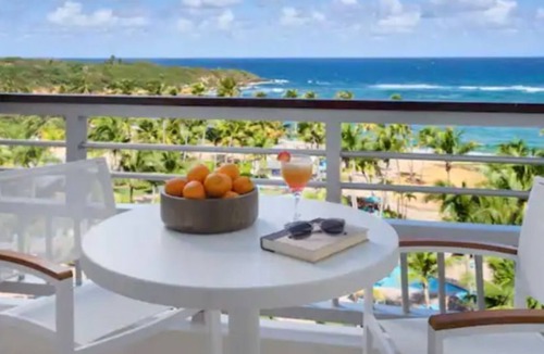 Dorado Apartment | Christmas week in remodeled 2 bedroom beachfront Hyatt timeshare