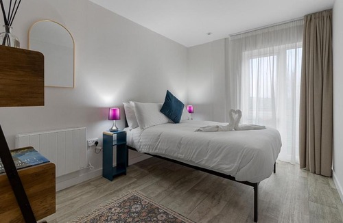 Exeter Apartment | City Pulse - 2 Bed Apartment - Short Stays UK Ltd