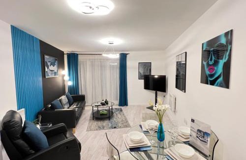 Clayton Apartment | Cityfront Modern Apt Near City Centre/Etihad, Free Parking