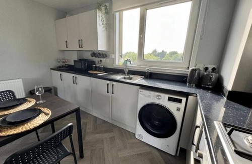 Clydebank Apartment | ClydeBank Brand new 3BDR Home, Glasgow