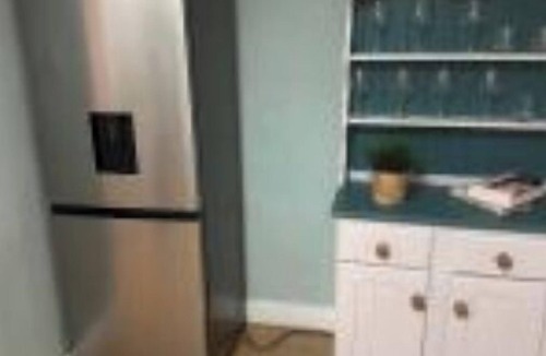 Dalmuir Apartment | Clydebank Cozy 3bdr flat near Glasgow