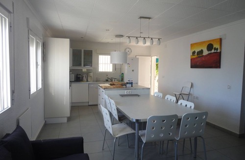 San Fulgencio Villa | Comfortable villa with private swimming pool and garden at 3km from the beach