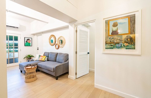 Condado Apartment | Condado Beach Chic - Walk everywhere