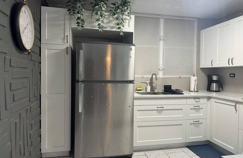 Sabana Abajo House | Corazon Urbano is a charming 3-bedroom house with AC & WiFi in Carolina