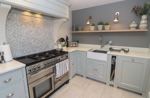 Nettlestone Cottage | Coronation House
