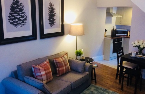 Wing House | Cosy cottage (Sleeps 4 + cot) perfect to explore Hadrian's Wall and Lakes