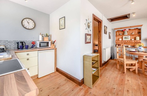 Kilgetty Cottage | Covert Farm Cwtch