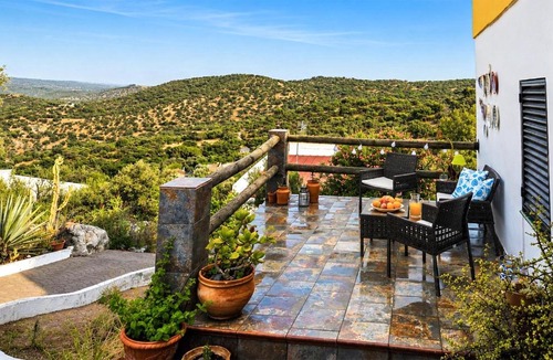 El Castillo de las Guardas House | Cozy Home In El Castillo De Las Gua
