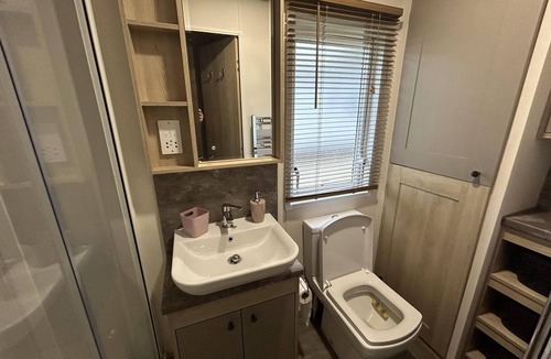 Ayr Cabin | Craig Taravan Sleeps 4 with Private Decking