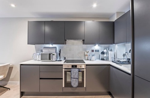 Bordesley Apartment | Creative Quarter Luxury 2 Bed City Apt