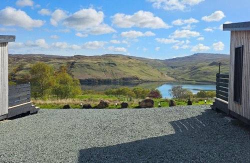 Beinn Orasaigh Apartment | Croft Seven Cabins