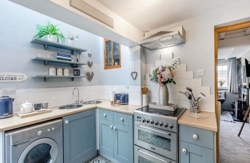 Bretforton House | Crompton Cottage