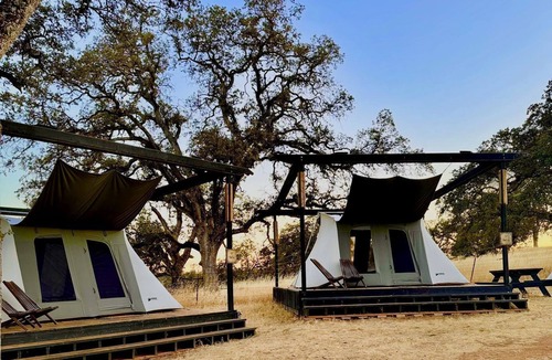 Wheatland RV Rental | Cute, Lakeside Glamping Bell Tent #2, Wheatland, California
