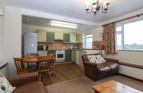 Rhyd-y-clafdy Apartment | Cwellyn