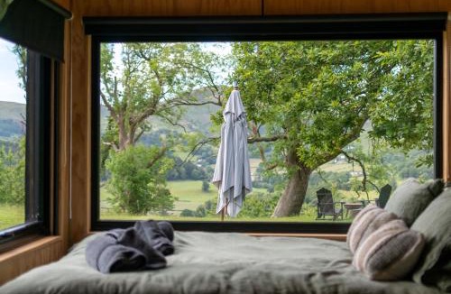 Llangollen House | Cyra