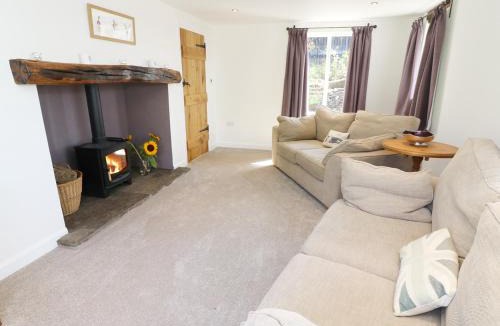 Casterton House | Damson Barn