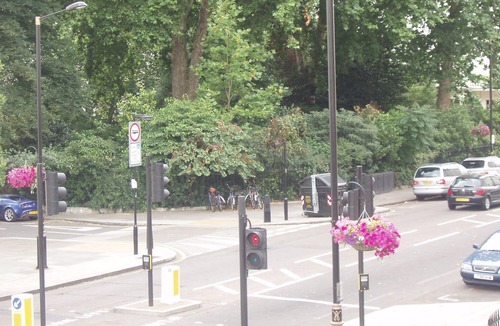 Pimlico Apartment | Delightful bright and airy with high ceilings and access to two small balconies