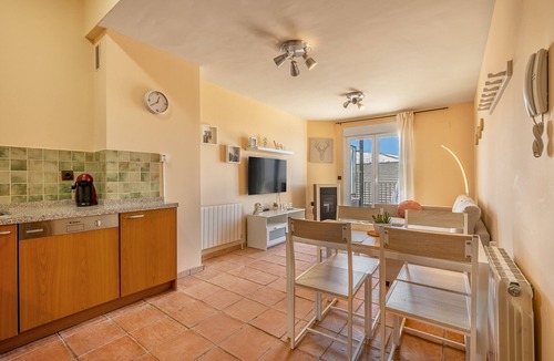 Pradollano Apartment | Deluxe Apartment with Mountain Views, Private Terrace & Wi-Fi