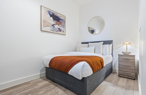 Bordesley Apartment | Digbeth Square - Central - Sleeps 2 - Bullring