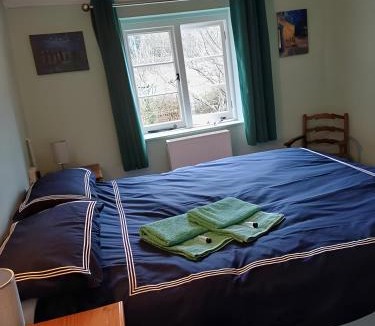 Beaulieu House | Double Room in Character Cottage With Parking, Beaulieu, New Forest