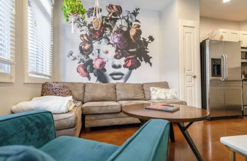 West End Condo | Dreamscape: King Beds & Keyless Entry Near Vandy – A Stunning Nashville Escape!