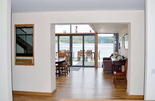 Tarbert Cottage | Dunmore Villa-UK36498