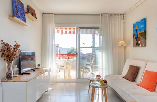 Miami Platja Apartment | Edificio Luxor II by Interhome