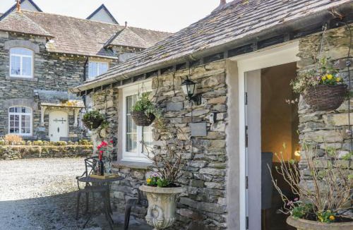 Near Sawrey House | Ees Wyke Studio