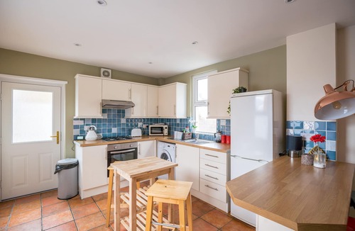 Grangetown Apartment | Ella Fitzgerald - Luxury 2 Bedroom Apt