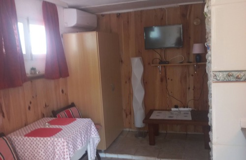 Coveta Fuma Apartment | small studio in a quiet location by the sea