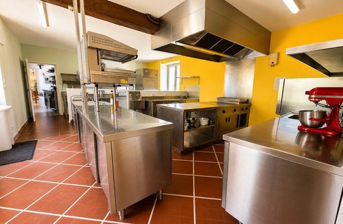 Dirac House | Estate overlooking the lake - Walking trails - Swi