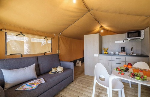Tamarit RV Rental | Estival Torre de la Mora