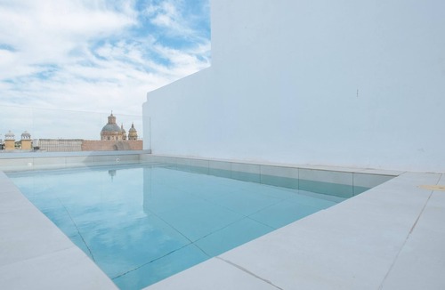 Feria Apartment | Eva Recommends Castellar 2.3 con piscina