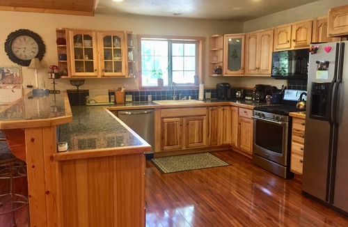 Graeagle House | Family Friendly Getaway 1 mile from downtown Graeagle
