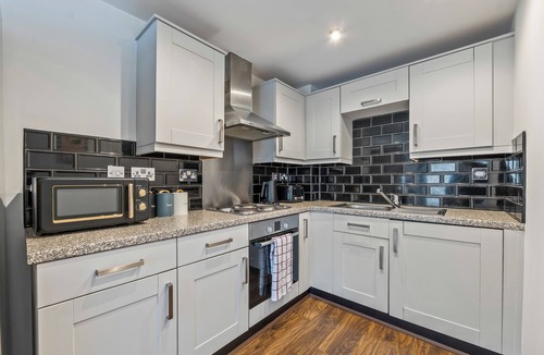 Bordesley Apartment | Fantastic 2-bedroom apartment in welcoming Birmingham perfect for your stay