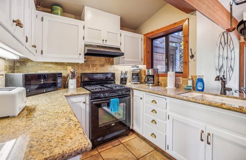 Tahoe City Condo | Fantastic Forest Setting Rocky Ridge #120