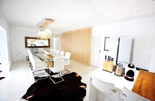 Santa Eulalia del Rio Villa | Fantastic Luxury Mansion Close to the Beach with Pool, Jacuzzi