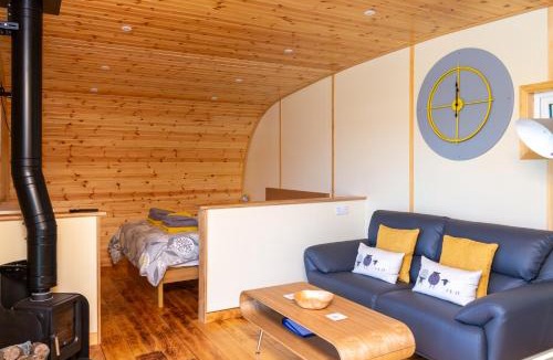 Cowan Bridge Cabin | Fell View Park Escape Pods with hot tubs