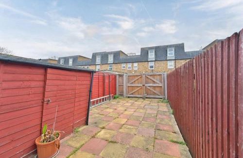 Vauxhall Bed & Breakfast | Flat in Lambeth