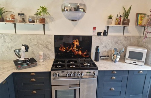 Ramsgate House | Flawsome Stays Unique Home w Quirky basement for 12 Guests near Harbour /Town